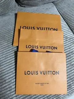 ルイヴィトン　ショップバッグ　3枚セット