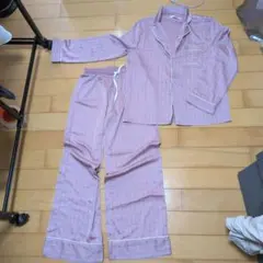 ストライプ サテン風 パジャマセット ピンク　セシルマクビー