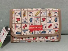 【新品未使用】①ハローキティ　レトロキティ　ポーチ　多収納ケース　母子手帳ポーチ