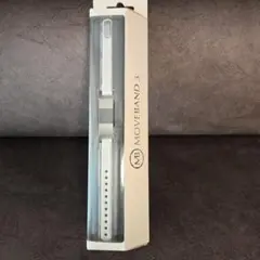 DOCOMO　MOVEBAND 3 シルバー　新品