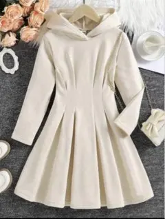 SHEIN ワンピース キッズワンピース　フードつき　【146-152】