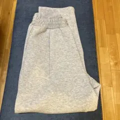 パフスウェットキャロットパンツ