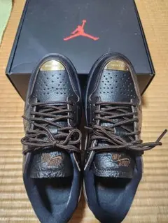 Nike Air Jordan レディーススニーカー US 9.5 黒のサムネイル