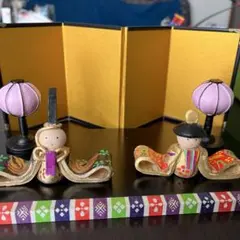 伝統的なひな人形セット 雛人形、屏風、台座、ぼんぼり