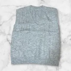 ケーブル編み Vネック ニットベスト グレー メンズ Mサイズ相当