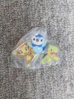 【24時間以内匿名発送】ポケモン　ガチャアクリルスイング