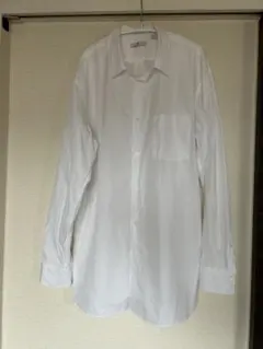 UNIQLO +J 白シャツ