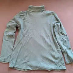 冬のオシャレに　ユニクロ　薄手タートルネック　細ボーダーカットソー　全4色出品中