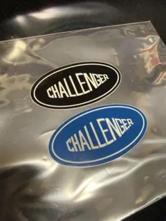 challenger オーバルステッカー　大サイズ