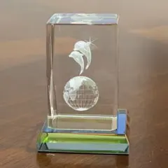 3Dクリスタル 地球とイルカの置物（ペーパーウェイト）のサムネイル