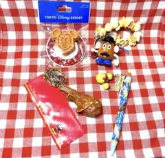 東京ディズニーリゾート　パークフード　キーホルダー　ボールペン　消しゴム
