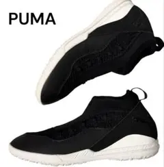 PUMA ブラック スリッポン スニーカー