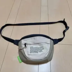 1１月８日限定値下げ！！DIESEL ボディバッグ オレンジ/ベージュ