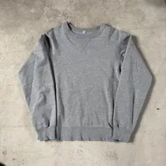 u*n様 00s old uniqlo crew neck sweat y2kのサムネイル