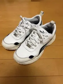 PUMA スニーカー ホワイト ネイビー