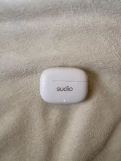 sudio ワイヤレスイヤホン ホワイトのサムネイル