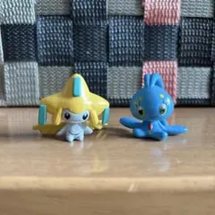 ポケモン　フィギュア　ジラーチ・マナフィー