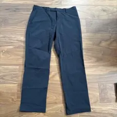 UNIQLO ネイビー スラックス　Lサイズ