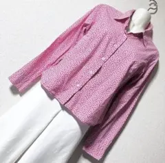 アニエス・ベー　花柄ピンク長袖シャツ