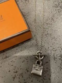 ✨正規品＆超美品‼️✨ エルメス アミュレット エスケトル ネックレス 楽天市場】HERMES エルメス ネックレス Amulet アミュレット