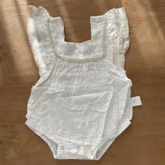 セール❗️フラワーロンパース【オフホワイト】70〜80