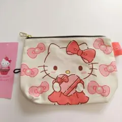 未使用品☆ハローキティ　Hello Kitty　ポーチ　コットン素材