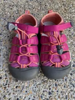 キーン keen サンダル ピンク ニューポート　19㎝
