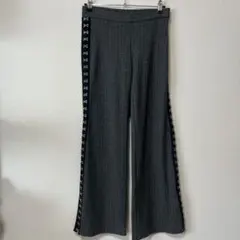 ZARA ザラ　フレアパンツ　スリット