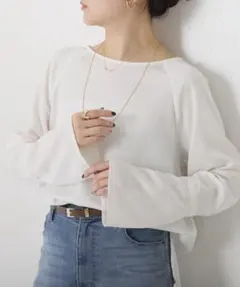 ⭐︎新品⭐︎ COLLAGE GALLARDAGALANTE袖フレアサテンTブラウス