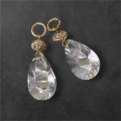 特価14kgf 大粒水晶チャーム