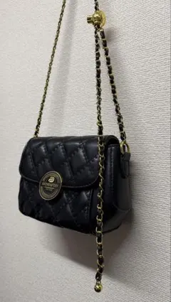 ブラック キルティング ショルダーバッグ