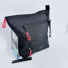 【新品タグ付】Sherpani（シェルパニ）ショルダーバッグ RFID黒 旅行