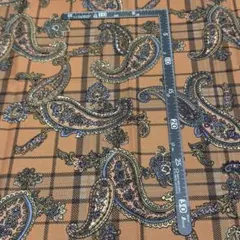 ハギレ　ペイズリー　チェック　茶色　60*48