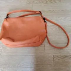 ヴィットリオゴーディショルダーバッグ