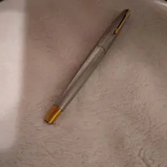 Item thumbnail for item 2b76859c-bfe5-4b4d-b4aa-e78ab2edbc19