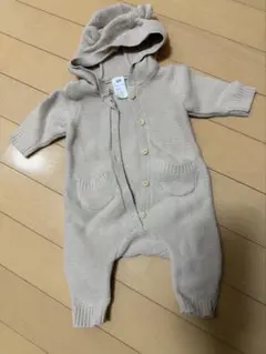 H&M ベージュ フード付きロンパース 50~60cm