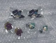ツイステ ジェイド フロイド アクリルバッジ だるーん ハグコット ほか まとめのサムネイル