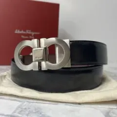 美品✨フェラガモ　ダブルガンチーニ　シルバー　レザー　ブラック　箱、袋あり