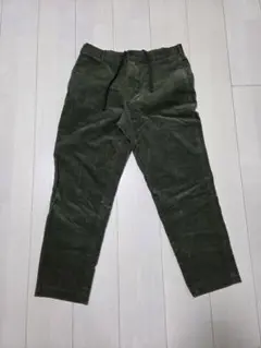 ユニクロ　コーデュロイパンツ　M