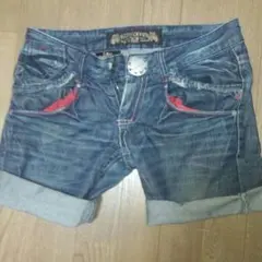 レッドペッパーのショートパンツ