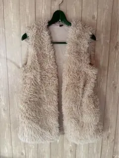 【9935】SHEIN ベスト　ファー　S ベージュ