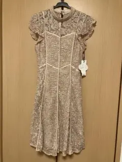 リリーブラウン　総刺繍ワンピース　新品タグ付き