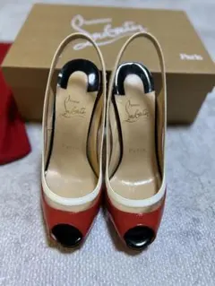 Christian Louboutin パテント オープントゥパンプス 37 - メルカリ