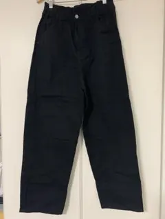 黒 ワイドパンツ