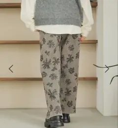 ニコアンド なめらかタッチニットパンツ Mサイズ