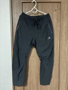 NIKE ウーブンジョガーパンツ ブラック
