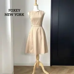 フォクシー フレアワンピース ノースリーブ ウエストマーク ベージュ