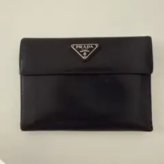 PRADA 二つ折り財布 ブラックのサムネイル