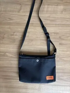 UNIVERSAL OVERALL ショルダーバッグ ブラック