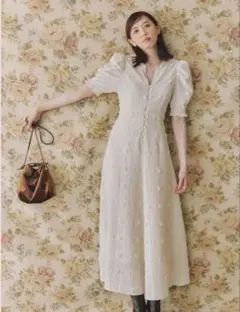 SALE！【COCO DEAL】バックシャンチェックワンピース - メルカリ